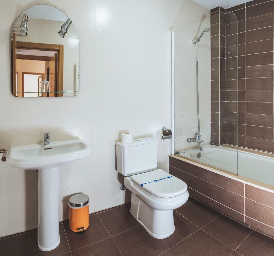 Apartamentos Casas Novas Silleda Bagian luar foto